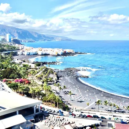 Appartement At Few Metres From The Beach, With Heated Pool And Beautiful View Puerto de la Cruz (Tenerife)