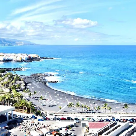 Appartement At Few Metres From The Beach, With Heated Pool And Beautiful View Puerto de la Cruz (Tenerife)