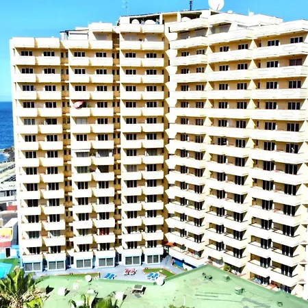 At Few Metres From The Beach, With Heated Pool And Beautiful View * Puerto de la Cruz (Tenerife)