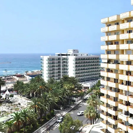 At Few Metres From The Beach, With Heated Pool And Beautiful View *