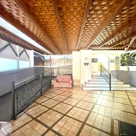 Appartement At Few Metres From The Beach, With Heated Pool And Beautiful View *