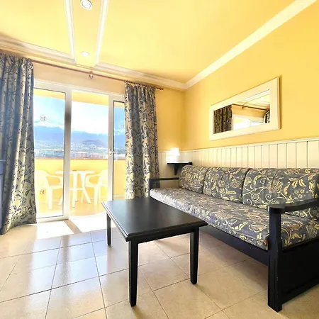 At Few Metres From The Beach, With Heated Pool And Beautiful View * Puerto de la Cruz (Tenerife)